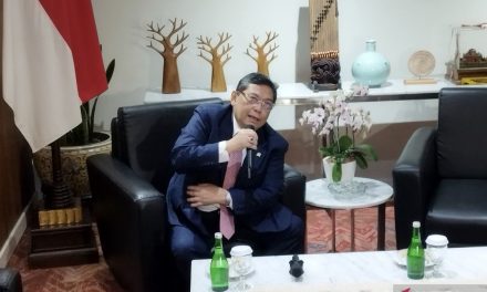 DPR Tanggapi Kehadiran Kapal AS Di Selat Malaka