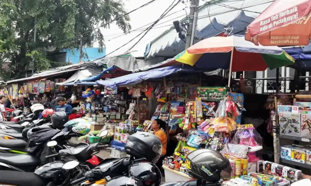 Dulu Ramai Kini Sunyi, Potret Pedagang Di Pasar Gembrong Baru