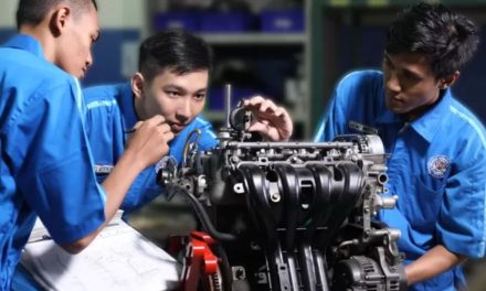 Keunggulan Mengambil Kelas Otomotif Bagi Seorang Pria Nanti