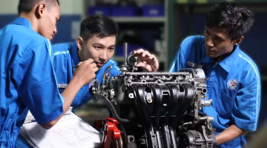 Keunggulan Mengambil Kelas