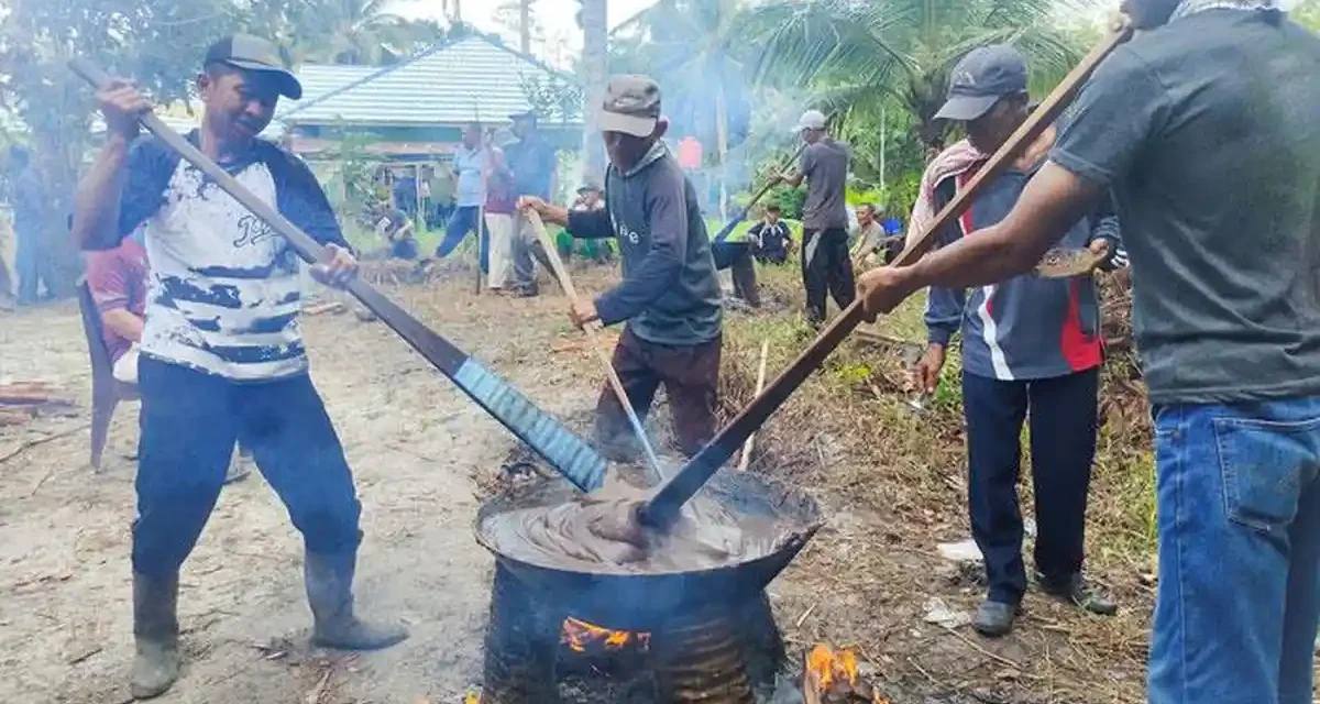 Peran Dodol Dalam Tradisi Kehidupan Masyarakat Indonesia